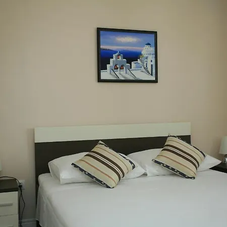 Apartament Luxury Mirula *